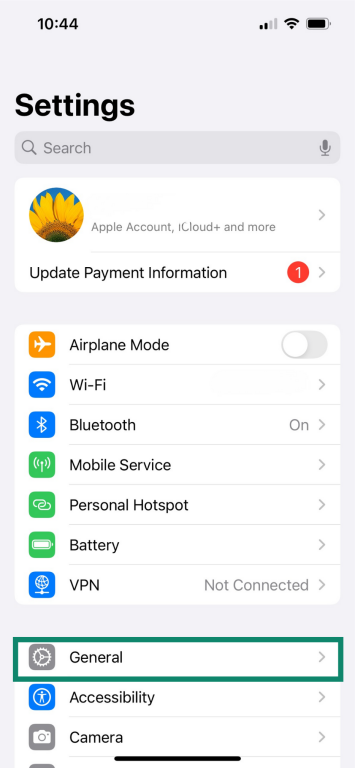 iPhone settings menu, highlighting the "General" option.