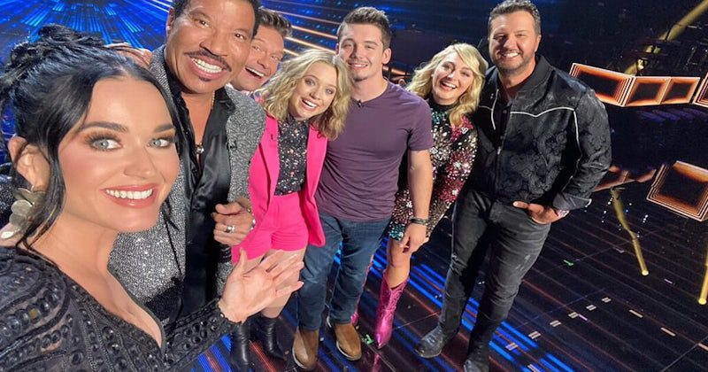 Oglądaj American Idol