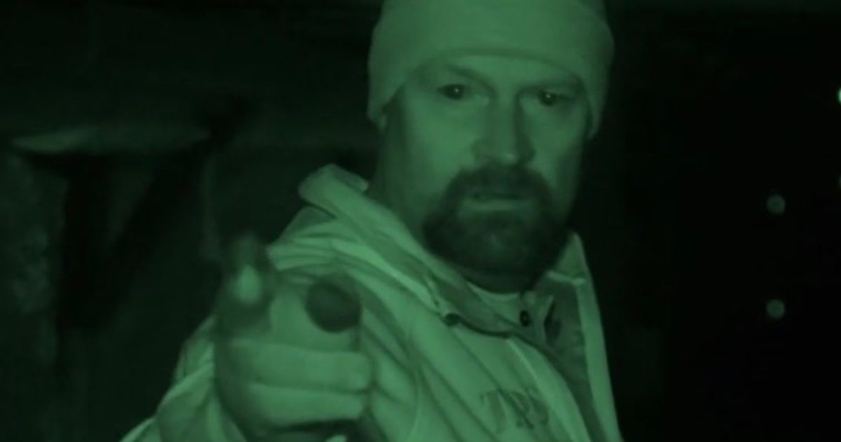 Se på Ghost Hunters